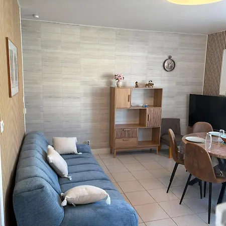 Apartamento ღ Osmose - Spacieux, Renove & Entierement Equipe Saintes